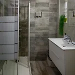 Modern In Des Alberes Laroque-des-Albères